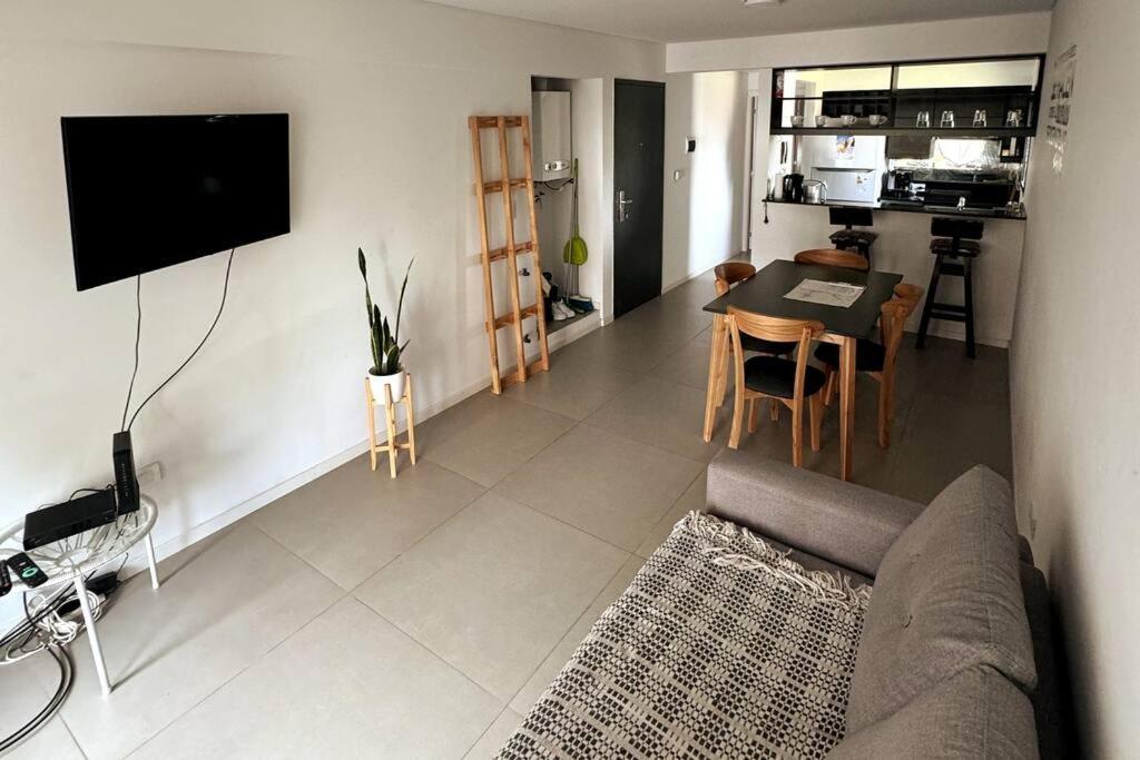 Depto Calidad Pichincha Apartment *